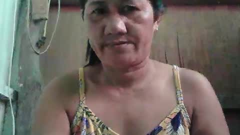 Snapshot of hot_mama09 chatting on November 2025 12:54:02 AM hotmama online show from November 2025 12:54:02 AM