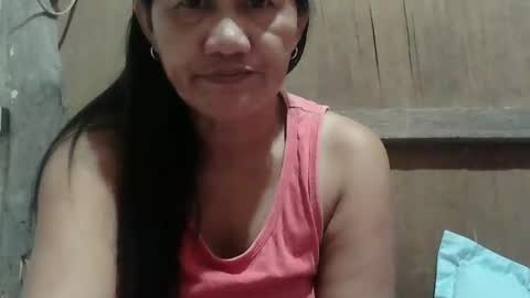 Snapshot of hot_mama09 chatting on December 2025 10:20:02 AM hotmama online show from December 2025 10:20:02 AM