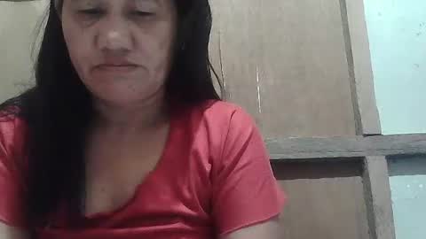 hotmama online show from July 2026 10:42:02 PM