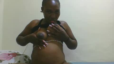 Snapshot of hot_masha chatting on February 2025 08:02:02 AM hot_masha online show from February 2025 08:02:02 AM