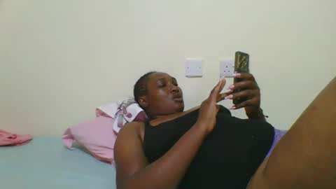 Snapshot of hot_masha chatting on February 2025 12:12:01 PM hot_masha online show from February 2025 12:12:01 PM