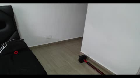 Snapshot of hot_mommymia chatting on February 2025 05:04:01 PM Mia online show from February 2025 05:04:01 PM