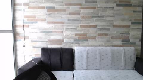 Snapshot of hot_mommymia chatting on October 2025 01:42:02 PM Mia online show from October 2025 01:42:02 PM