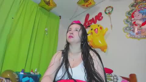 Nikol online show from December 2024 09:33:02 AM