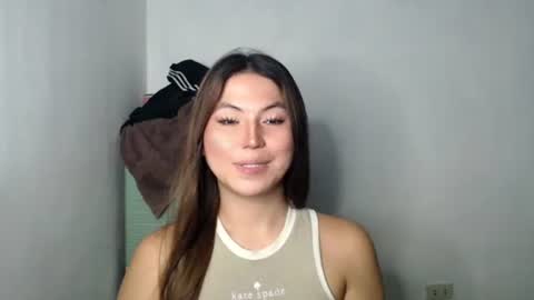 Snapshot of hot_precious_nikki chatting on April 2026 12:31:01 PM Nikki online show from April 2026 12:31:01 PM
