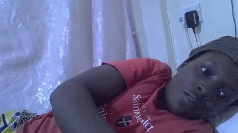 RAYLAH online show from April 2026 06:11:02 AM