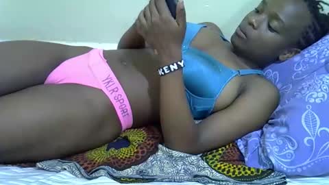 Hot rinah online show from May 2026 01:12:02 AM