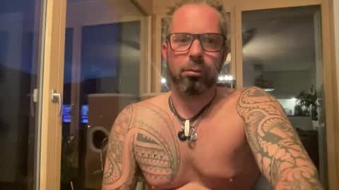 Snapshot of hot_sex83 chatting on September 2025 06:08:02 PM letmedoo2 online show from September 2025 06:08:02 PM