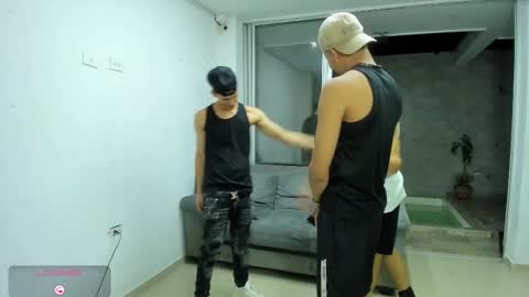 Snapshot of hot_sexmature chatting on November 2025 03:05:01 AM Vanesa Oliver and Andrew online show from November 2025 03:05:01 AM