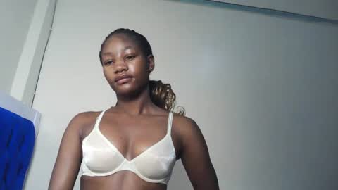 Milly online show from July 2026 04:22:02 AM