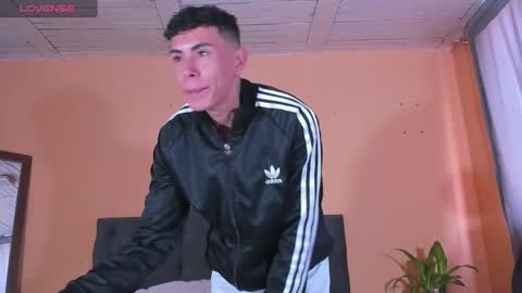 hot_twinks83 online show from January 2025 03:47:01 PM