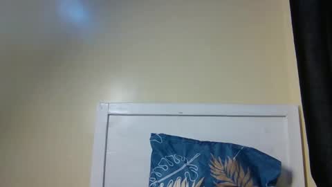 Snapshot of hot_velvet2 chatting on January 2026 05:05:02 PM hot_velvet2 online show from January 2026 05:05:02 PM