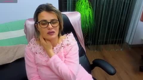 Lisa online show from January 2025 07:43:02 AM