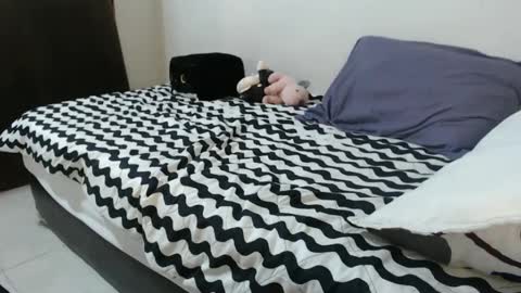 Hot and PowerHOPE U MISS ME online show from December 2024 01:08:01 AM