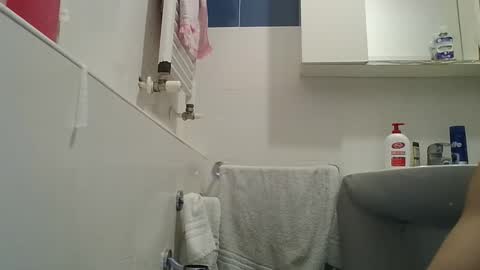 Snapshot of hotandwild2003 chatting on February 2026 11:33:01 PM hotandwild2003 online show from February 2026 11:33:01 PM