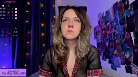 Snapshot of hotarutomo chatting on October 2025 05:40:01 AM Next stream 28112024 8 GMT 3 online show from October 2025 05:40:01 AM