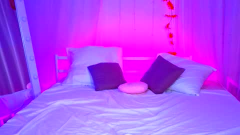 Hotary online show from September 2025 11:00:01 AM