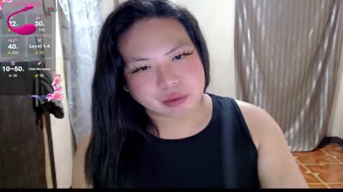 Snapshot of hotasian_mama chatting on July 2026 10:56:02 AM Grace online show from July 2026 10:56:02 AM