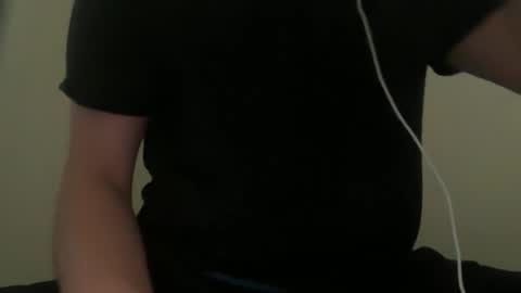 Snapshot of hotaussieguy241 chatting on November 2025 07:41:02 AM M24 AUS 64 online show from November 2025 07:41:02 AM