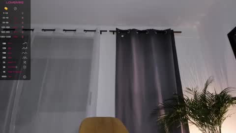 Andrew xdres08 online show from February 2025 03:43:01 AM