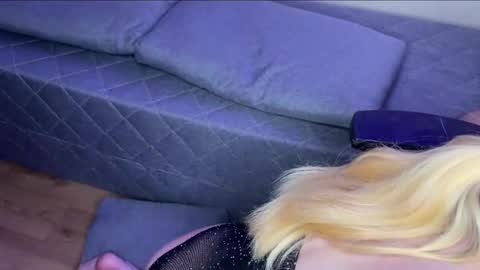 hotbabycouple_ online show from May 2026 04:29:02 AM