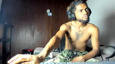 Snapshot of hotbody22_ chatting on July 2026 02:05:02 AM hotbody22_ online show from July 2026 02:05:02 AM