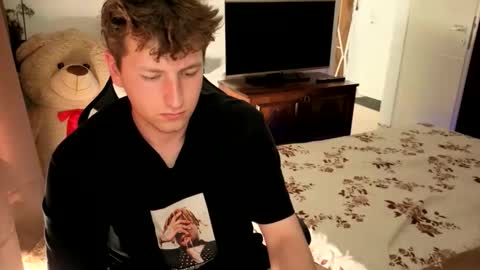 Hotboyshorny online show from June 2026 08:17:02 AM