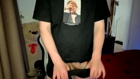 Hotboyshorny online show from June 2026 03:27:02 PM