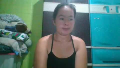 Snapshot of hotchicks4uxx chatting on February 2025 11:04:02 PM hotchicks4uxx online show from February 2025 11:04:02 PM