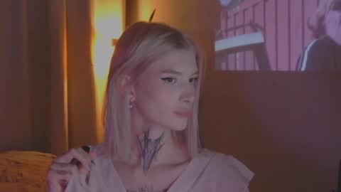 hotchubently online show from March 2025 03:59:02 PM