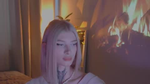 hotchubently online show from March 2025 11:17:01 AM