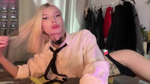 hotchubently online show from October 2025 07:25:02 PM