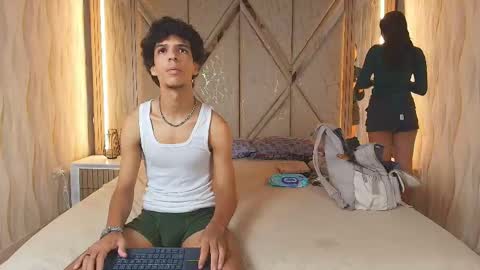 hotcouple_222 online show from May 2026 03:19:02 PM
