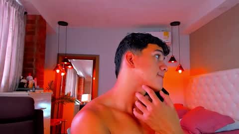 Hussain   aaron and Ekko online show from September 2025 01:37:02 PM