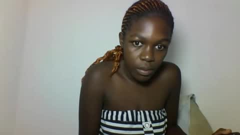 VICTORIA online show from October 2025 06:28:02 PM