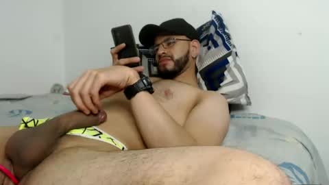 hotdereck33 online show from March 2025 01:21:02 AM