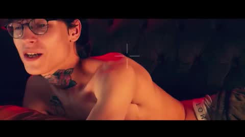 Snapshot of hotdogswaitingaports chatting on March 2026 06:13:02 PM Archi Stewart online show from March 2026 06:13:02 PM