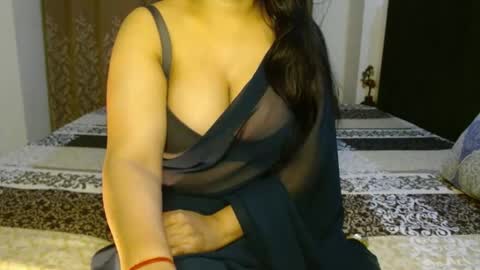 Snapshot of hoteliza6 chatting on December 2024 08:02:02 PM Eliza i dont show face in any show online show from December 2024 08:02:02 PM