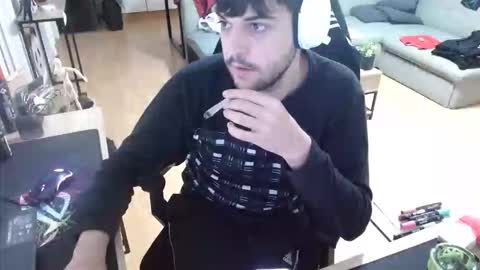 Snapshot of hotfilled chatting on October 2025 10:25:01 AM Mephisto667 online show from October 2025 10:25:01 AM