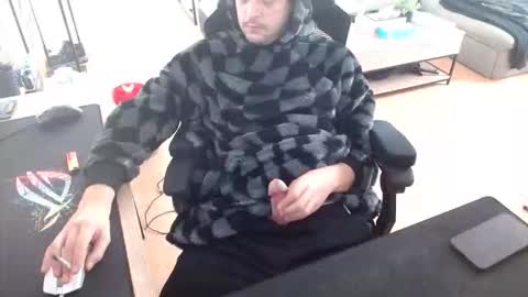 Snapshot of hotfilled chatting on November 2025 02:15:01 PM Mephisto667 online show from November 2025 02:15:01 PM