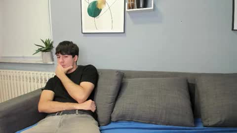 Snapshot of hotflirtyfella chatting on November 2025 06:45:02 AM QUENTIN online show from November 2025 06:45:02 AM