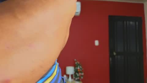 Snapshot of hotfuckers4uu chatting on January 2025 07:18:02 PM felipe marcello online show from January 2025 07:18:02 PM