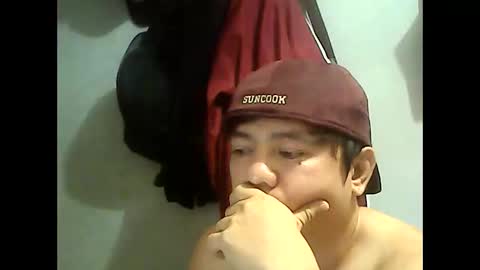 Snapshot of hotfuntasyboy chatting on October 2025 05:34:01 PM hotfuntasyboy online show from October 2025 05:34:01 PM