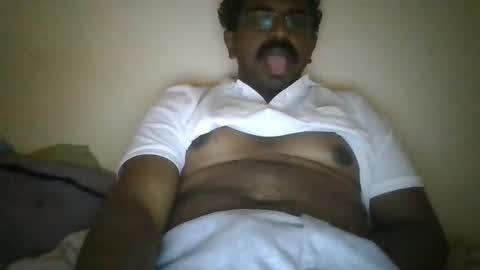 Snapshot of hotgluteus4321 chatting on November 2025 12:41:02 PM hotgluteus4321 online show from November 2025 12:41:02 PM