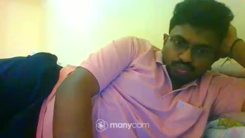 Snapshot of hotgluteus4321 chatting on February 2026 10:01:02 AM hotgluteus4321 online show from February 2026 10:01:02 AM