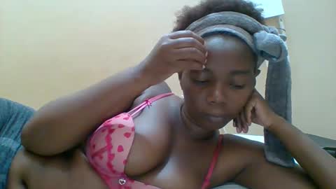 Queen online show from January 2026 07:11:01 PM