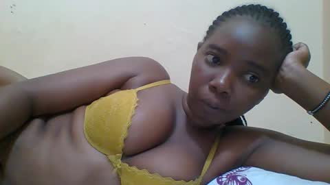Queen online show from May 2026 05:56:02 AM