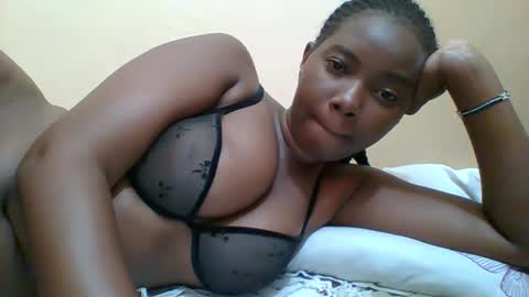 Queen online show from May 2026 05:48:01 AM