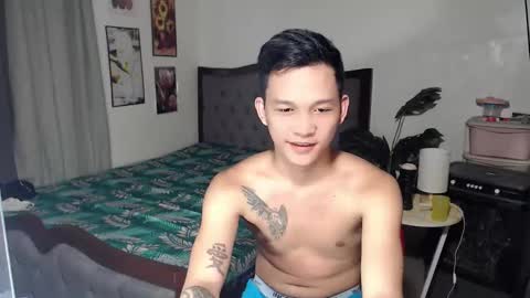 Snapshot of hotguy0503 chatting on October 2025 03:46:01 PM hotguy0503 online show from October 2025 03:46:01 PM