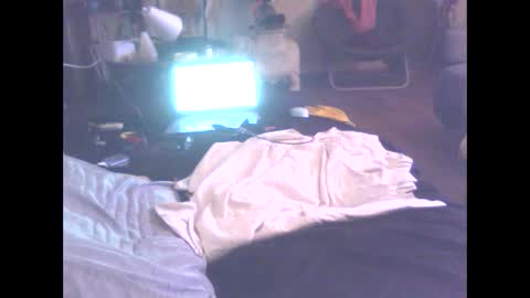 Snapshot of hotguynpanties chatting on October 2025 06:38:02 PM hotguynpanties online show from October 2025 06:38:02 PM